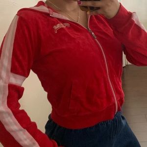 Velvet material cropped sweater